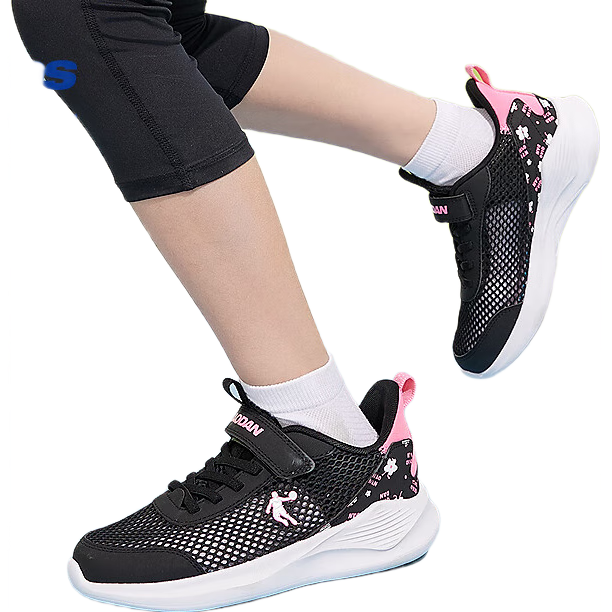 QIAODAN Girls' Running Shoes, Big Kids Summer Large Mesh Sports Shoes, Children's Breathable Sneakers, Black/hydrogen Pink, Size 34