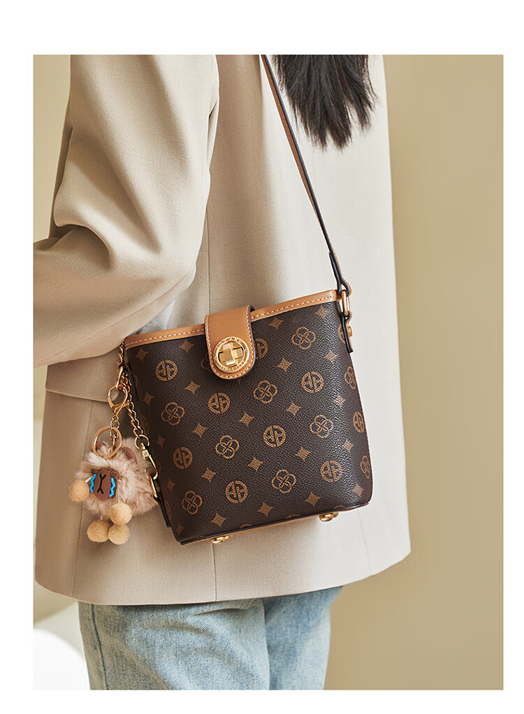 Aokang Women's Handbag 2026 New Trendy High-End Crossbody Shoulder Bag Light Luxury Bucket Bag Birthday Gift for Girlfriend Or Wife 11