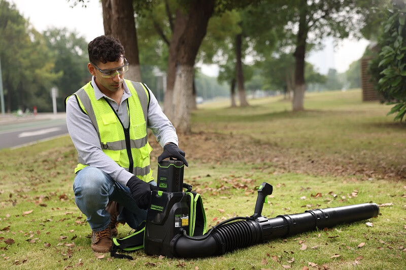 Greenworks 40V 4Ah Lithium Battery Pack Blower Chainsaw Hedge Trimmer Universal Original Parts International UL Safety Certified 5