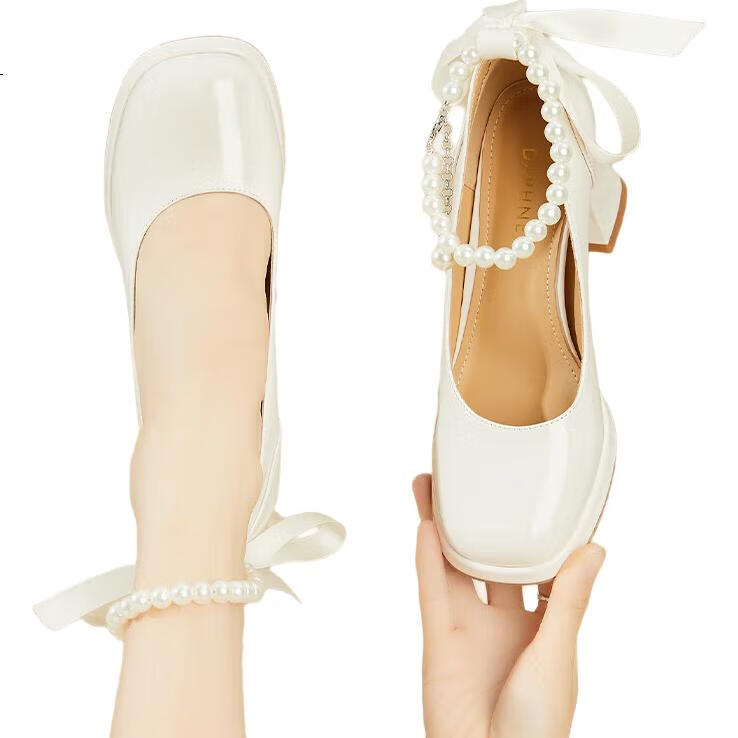 White Image 1
