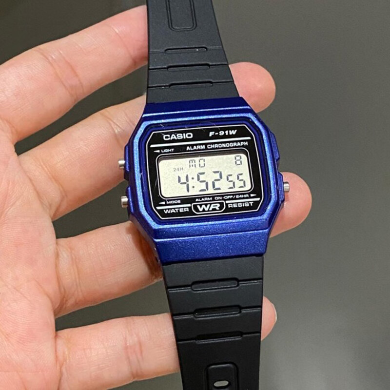 Casio Casio F-91W Watch for Men And Women, Retro Small Square Student Watch F-91WM