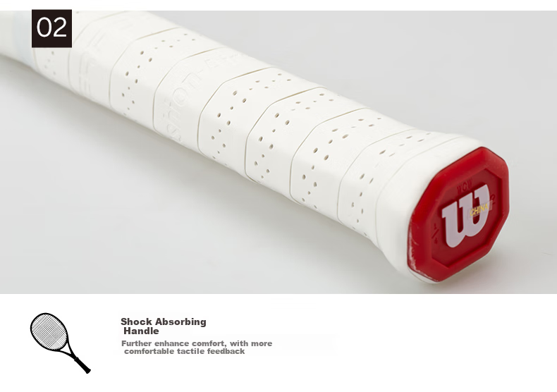 Wilson BLADE FEEL, a lightweight advanced racket made of composite carbon fiber 2