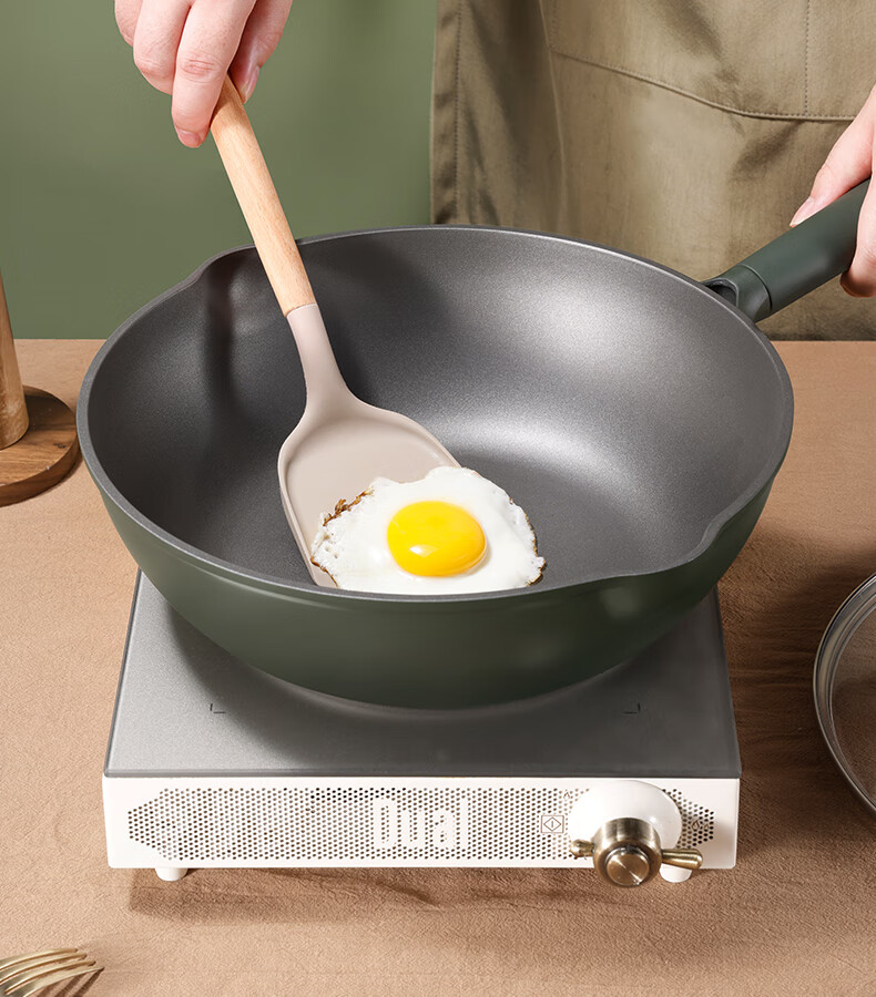 CaROTE Non-Stick Frying Pan, Household Flat-Bottom Wok, Cooking Pan for Gas Stove And Induction Cooker, Non-Stick, 28cm 4