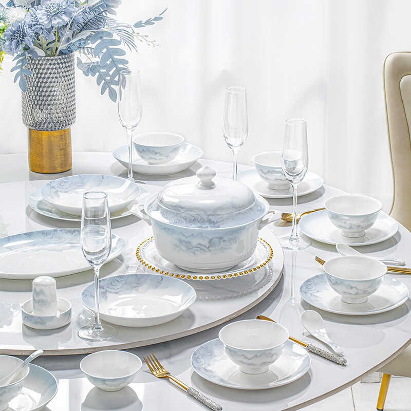 Mornenjoy Ceramic Dinnerware Set, Complete Tableware Set with Bowls And Plates, Home Use Set for Housewarming Or Wedding Gift
