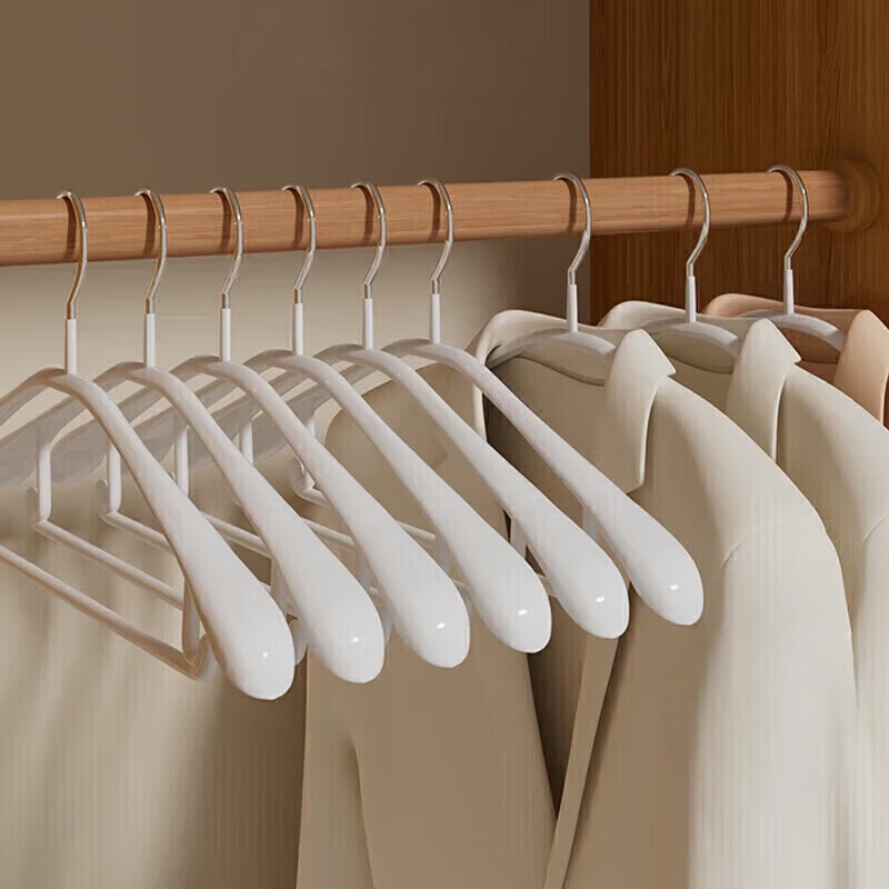 Xingfang Wide Shoulder Non-Slip Plastic Coated Clothes Hangers, 10-Pack