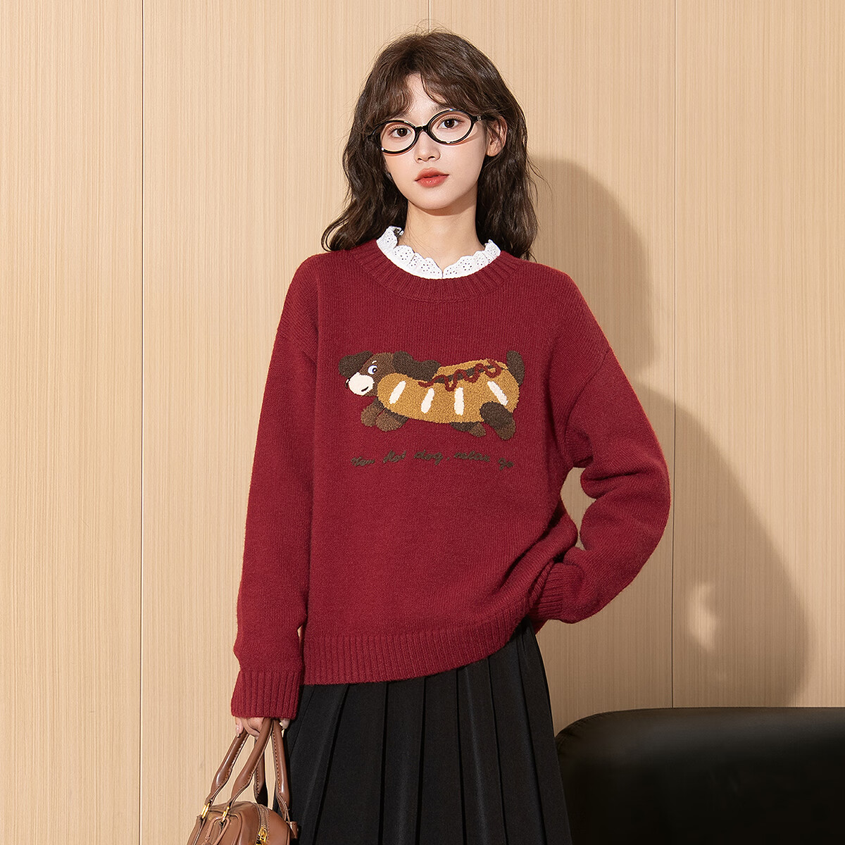 Tangshi 2025 Autumn Winter Women's Crew Neck Front Large Pattern Towel Embroidery Knit Sweater
