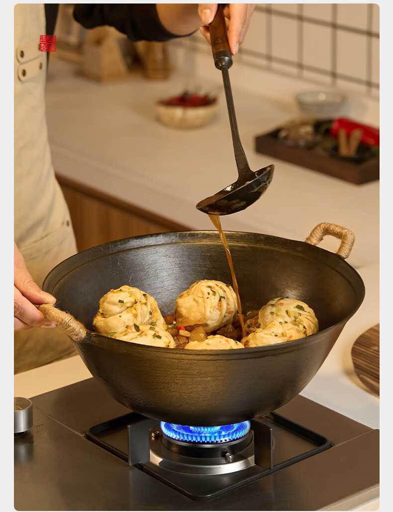 Wangyuanji Iron Wok, Double-Handled Traditional Round Bottom Skillet, Wang Non-Coated Turtle Pattern Large-Belly Stir-Fry Pan, Cast Iron Pot, 32cm 4