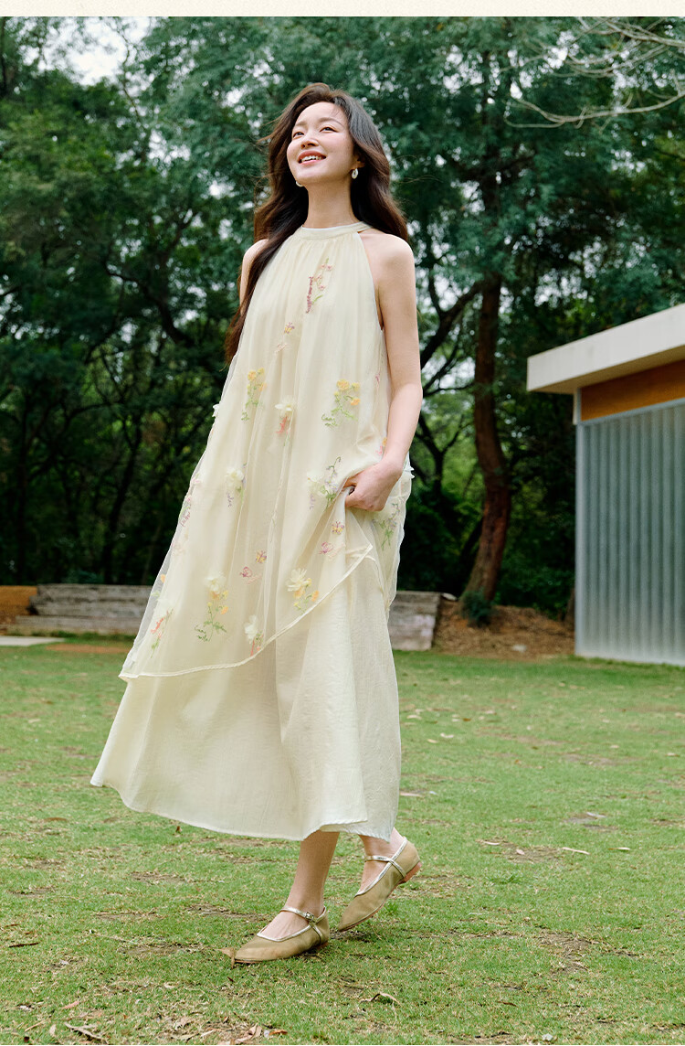 Inman [Runway Same Style] Embroidered Sleeveless Halter Neck Dress 2026 Summer New Women's Long Dress Apricot S 14