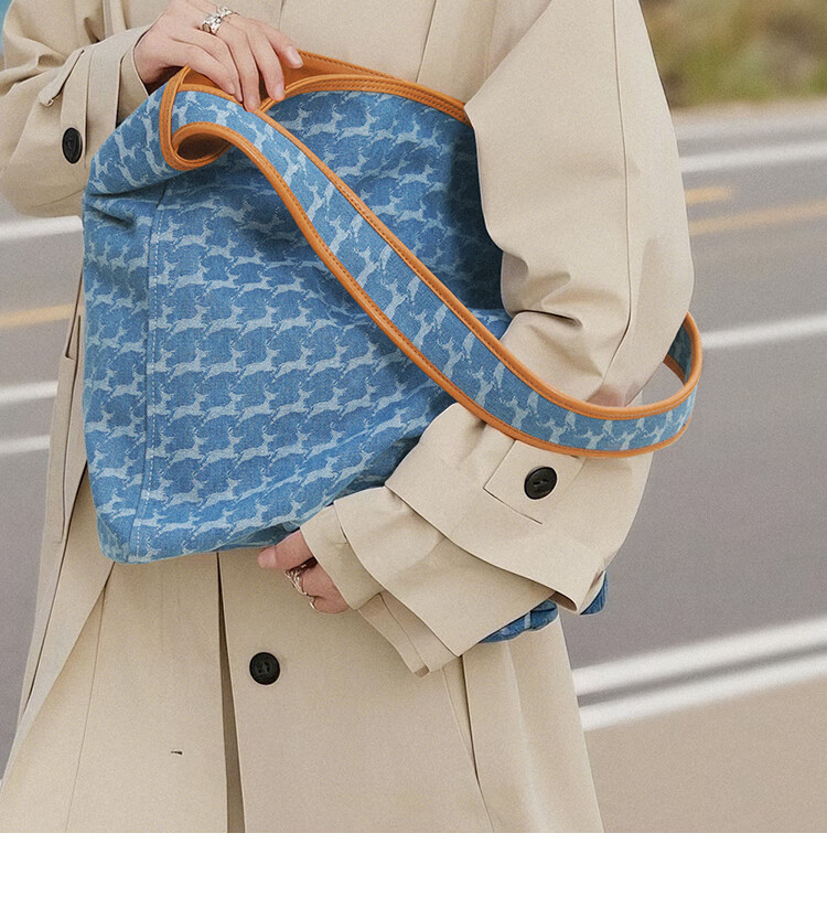 Mood Autumn And Winter Large Capacity Tote Bag for Women, Denim Canvas Lightweight Commuter Shoulder Underarm Bag, Birthday Gift Versatile Blue 37
