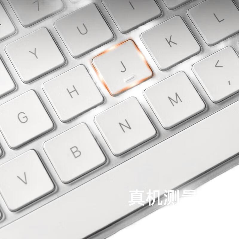 White Image 2