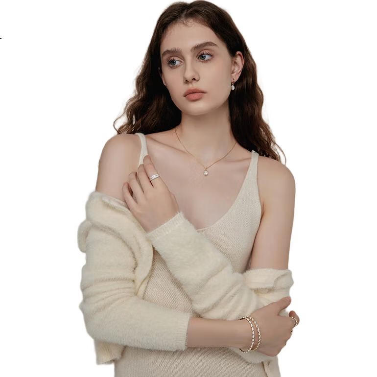 White Image 3