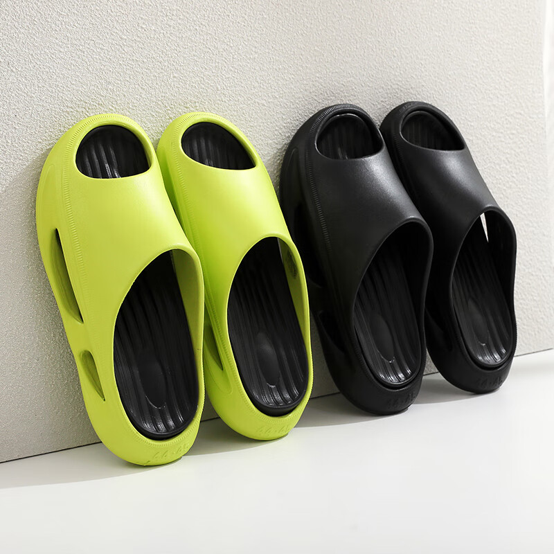 GUOLUOFEI Men's Slippers for Outdoor Wear, Summer Non-Slip Wear-Resistant EVA Thick-Soled Sports Casual Beach Sandals, Black, Size 40-41
