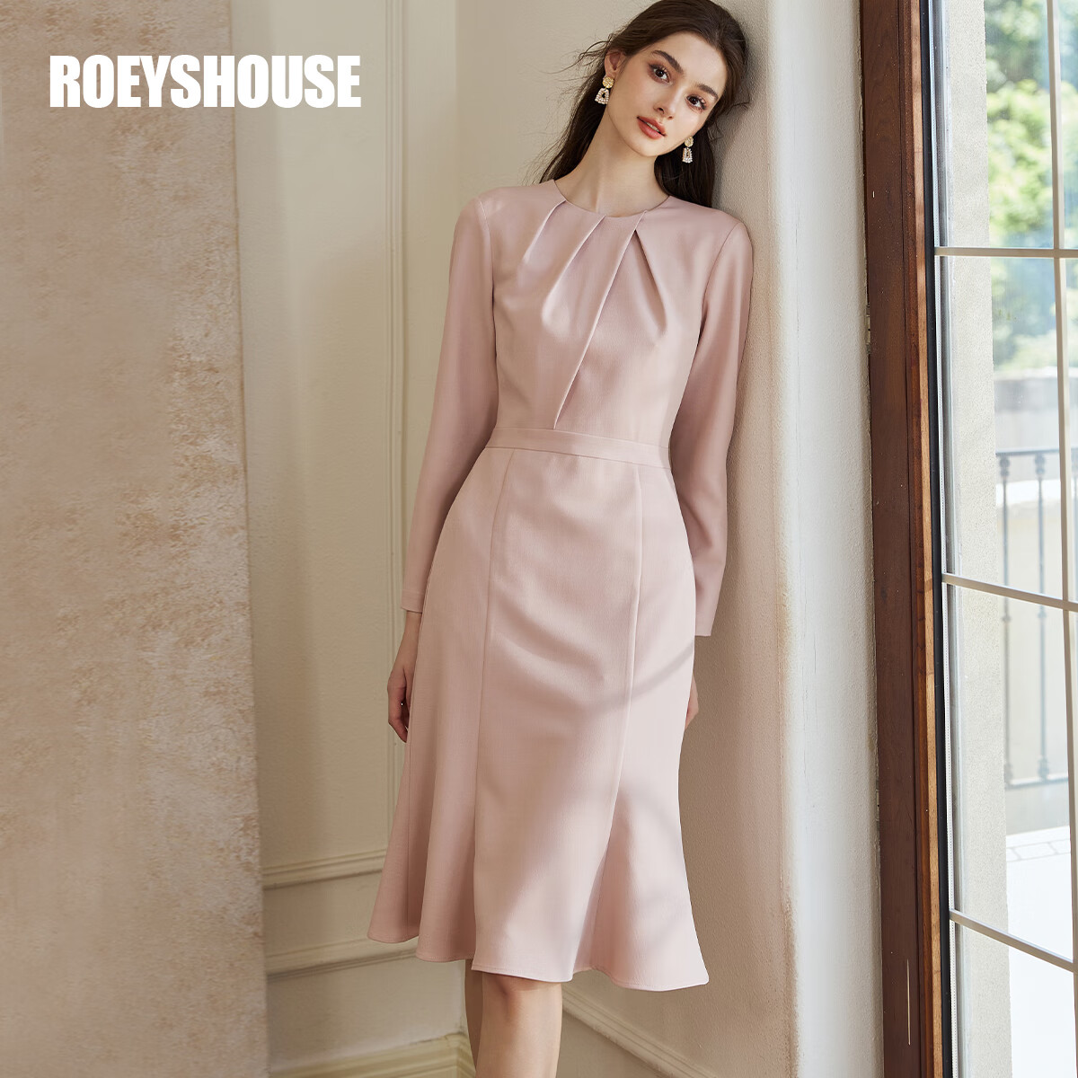 Элегантное платье ROEYSHOUSE