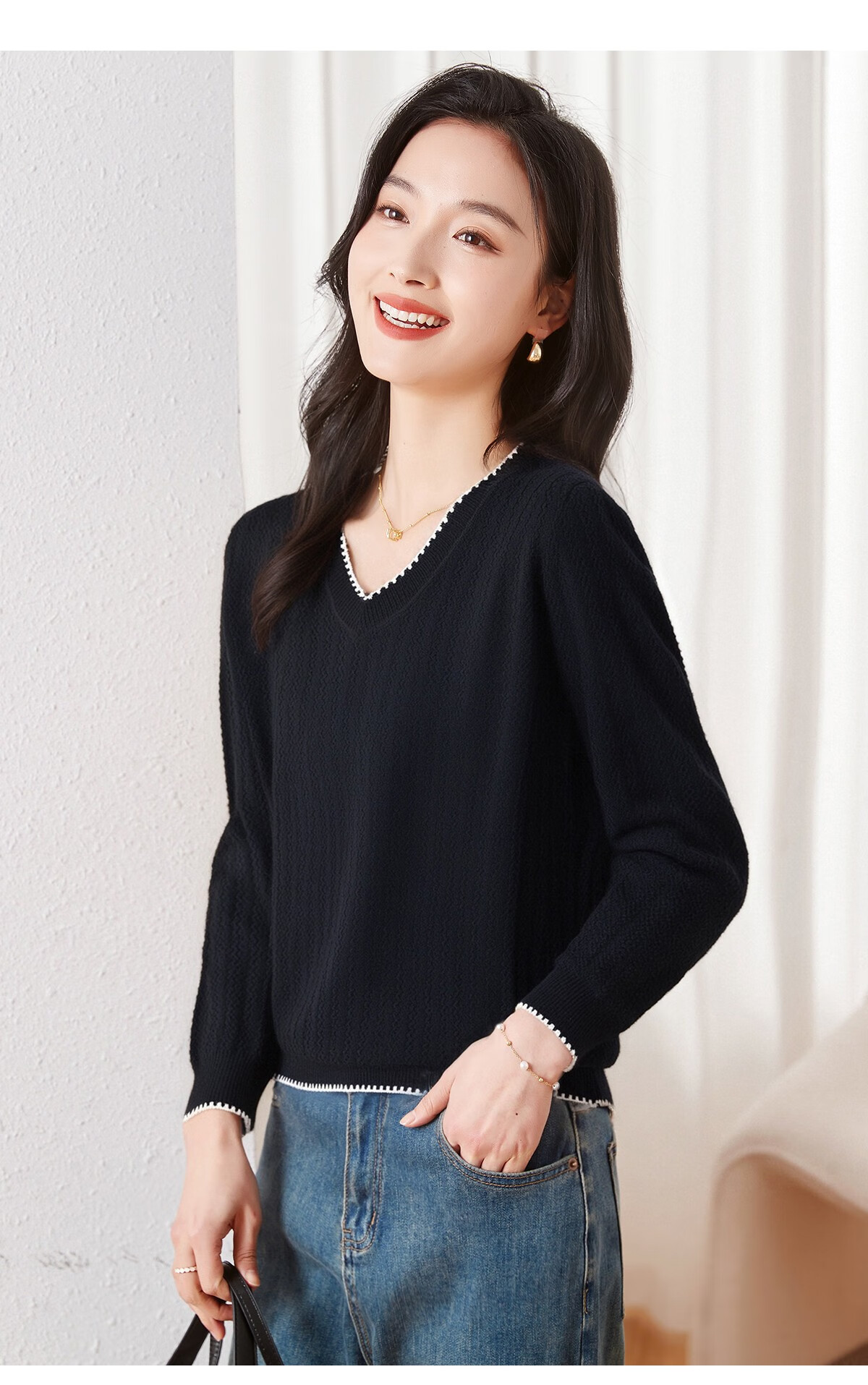 Chushen Women's Spring and Autumn Knitwear Fashionable Elegant V-Neck Color-Block Collar Long Sleeve Base Shirt S141Z3649 17