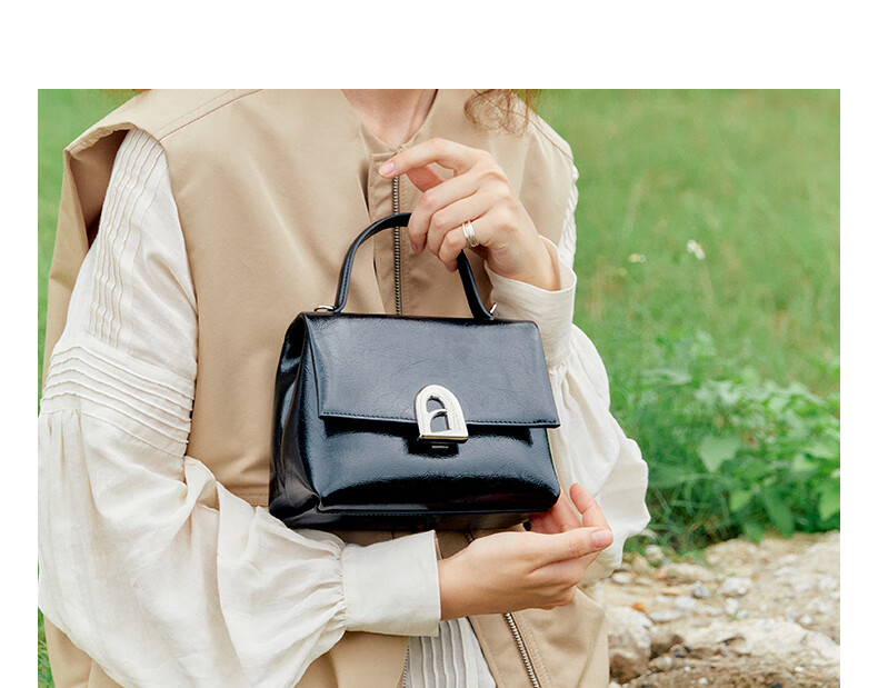 La Festin [He Hongshan's Style] Small Collapsible Handbag, Women's Shoulder Crossbody Kelly Bag, Birthday Gift for Girls 1