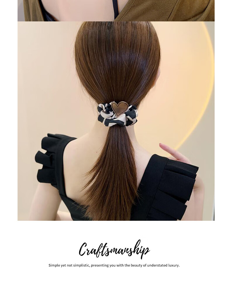 Jiaoxuefei Elegant Hair Tie with Heart Design, Green, High Ponytail Bun Hair Elastic Band with Leather Cover, Hair Accessory Gift 4