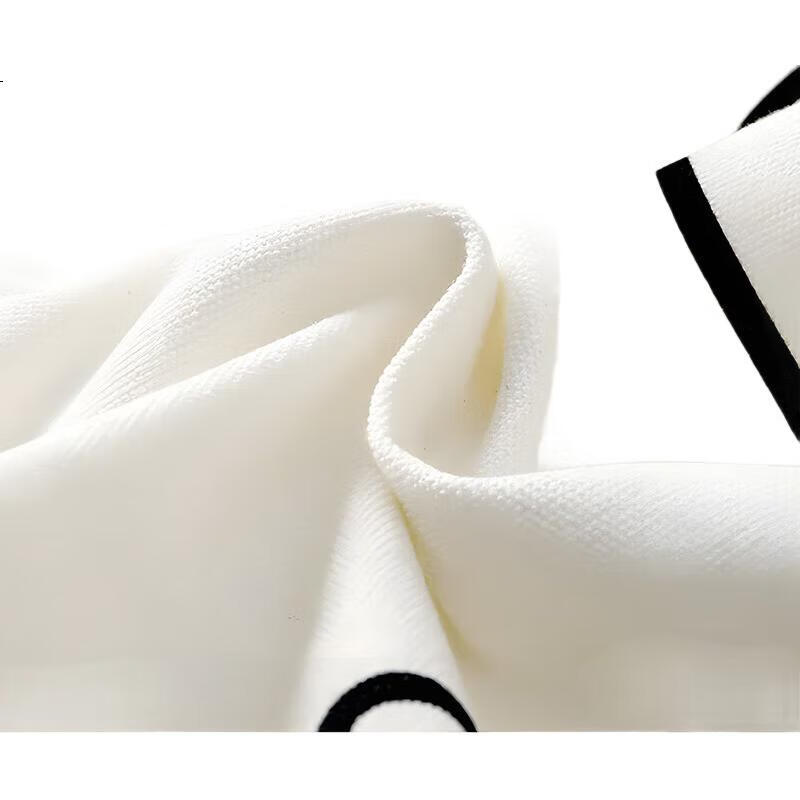 White Image 3