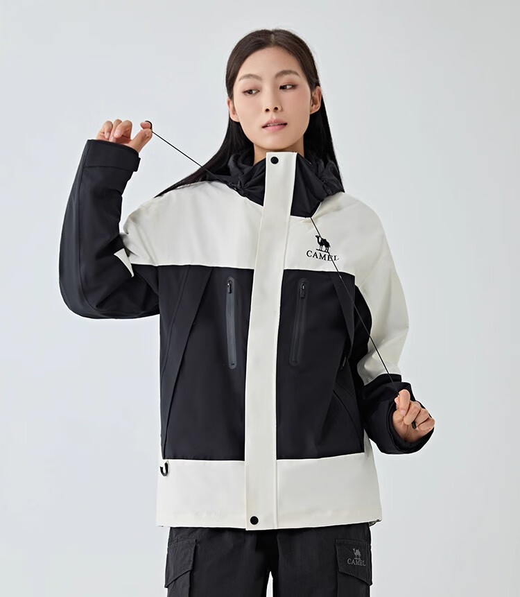CAMEL [Wang Junkai's Choice] Outdoor Jacket Three-In Unisex Spring And Autumn Fleece-Lined Windproof Waterproof Mountaineering Coat 40