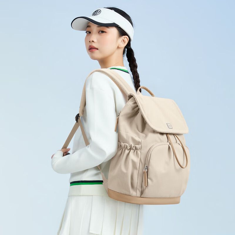 GOLF Women's Lightweight Backpack, Fashionable School Bag, 15.6-Inch Laptop Bag, Water-Resistant Travel Bag