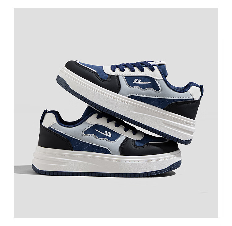 Warrior Women's Versatile Casual White Sneakers for Spring And Autumn, New Trendy Thick-Soled Student Sports Skateboard Shoes, Navy Blue And Black, Size 37 5