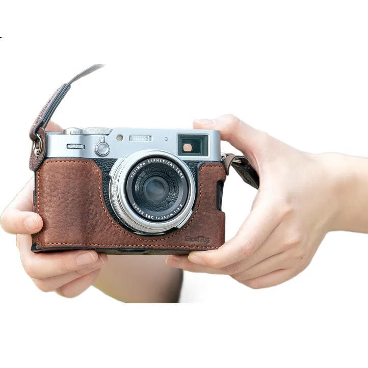 Кожаный чехол-футляр для камеры Fujifilm X-M5 SmallRig 4880, полузакрытый, с ремешком на запястье, коричневый
