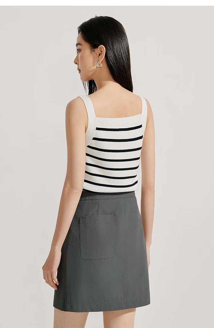 INMAN Striped Square Neck Knitted Camisole, 2026 Summer Women's New Short Fitted Top, Black, Size L 33