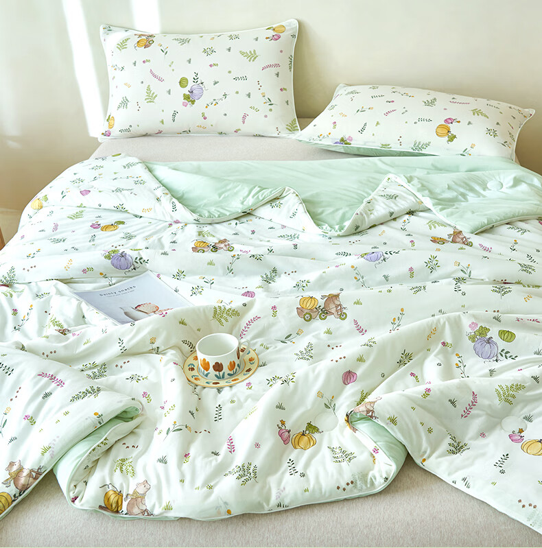 Grace Class A Fabric Cool-Feeling Silk Summer Quilt, Cooling Value 0.21, Summer Ice Silk Air Conditioning Blanket, 200*230cm, Xiancao 11