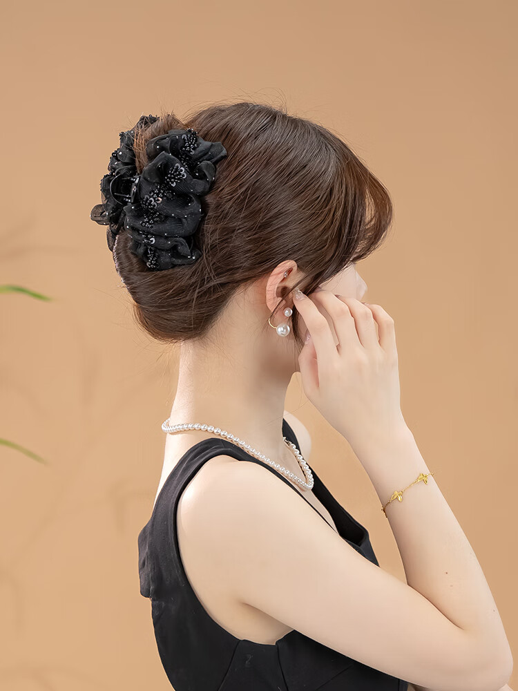 CHIMERA 3D Wrinkled Beaded Hair Claw Clip for Full Back Hair Volume Hairpin Women's Birthday Gift 1