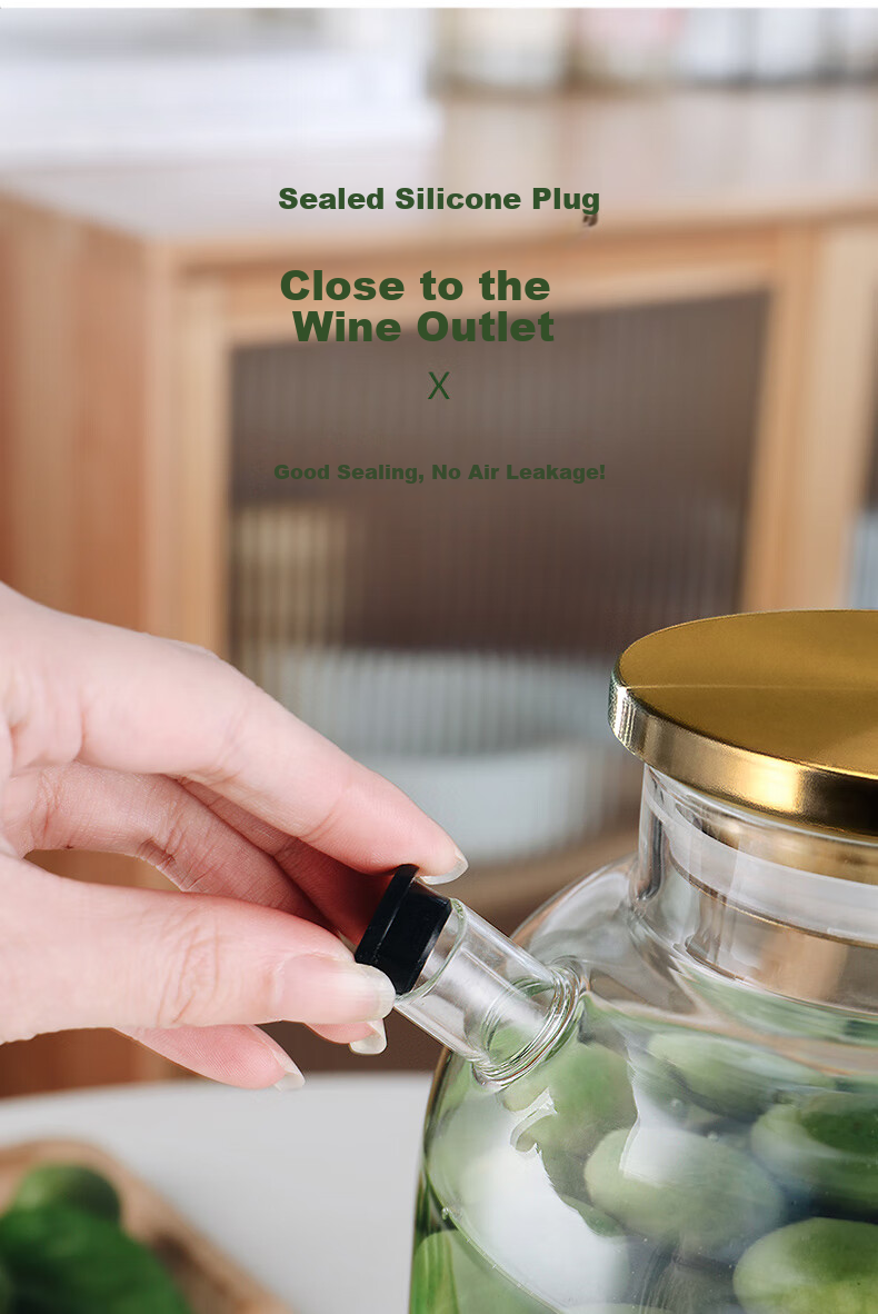 CRISTALGLASS Glass Infusion Bottle, Specialized Bottle for Infusing Liquor, Sealed Alcohol Container, Home-Use Herbal Wine Jar, Plum And Ginseng Wine Bottle, 2.5L 5