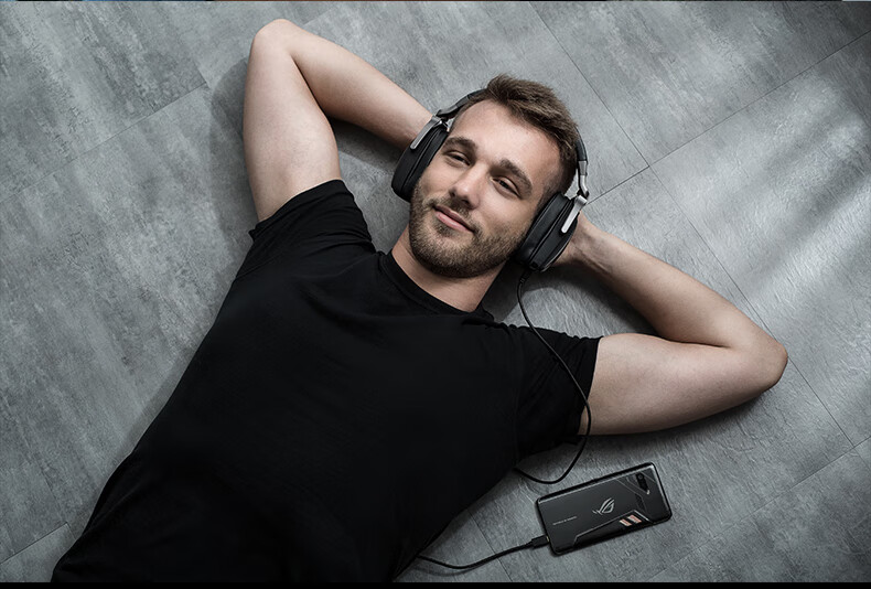 ROG Spherical Gaming Headset Over-Ear Headphones with 7.1 Surround Sound, Wired No-Lag USB/Type-C Switch Headphones, AI Noise-Cancelling Microphone, Compatible with Tri-Band Actio 30