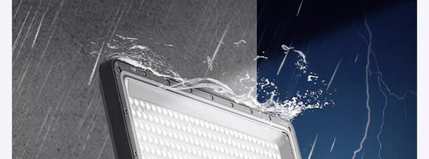 CHINT LED Floodlight Outdoor Garden Factory Spotlight Outdoor High Brightness Searchlight IP65 Waterproof Super Bright Advertising Light 100W 6500K 5
