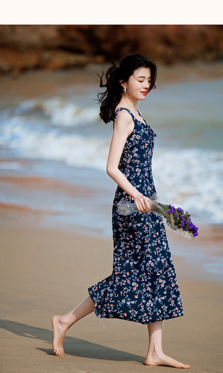 Dme [Xiao Xing Gan "Da Ji" Dress], Summer Holiday Style, Small Floral Print, Spaghetti Strap, Bodycon, Waist-Cinching Women's Dress 11
