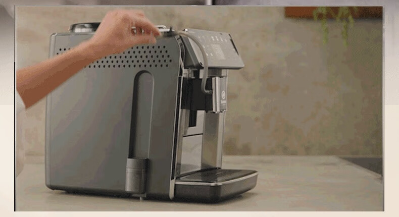 Saeco SM6585 Master Plus Fully Automatic Espresso Machine, Imported Home And Office Use, Self-Cleaning Ceramic Grinder, Practical Gift for Men And Wome 4