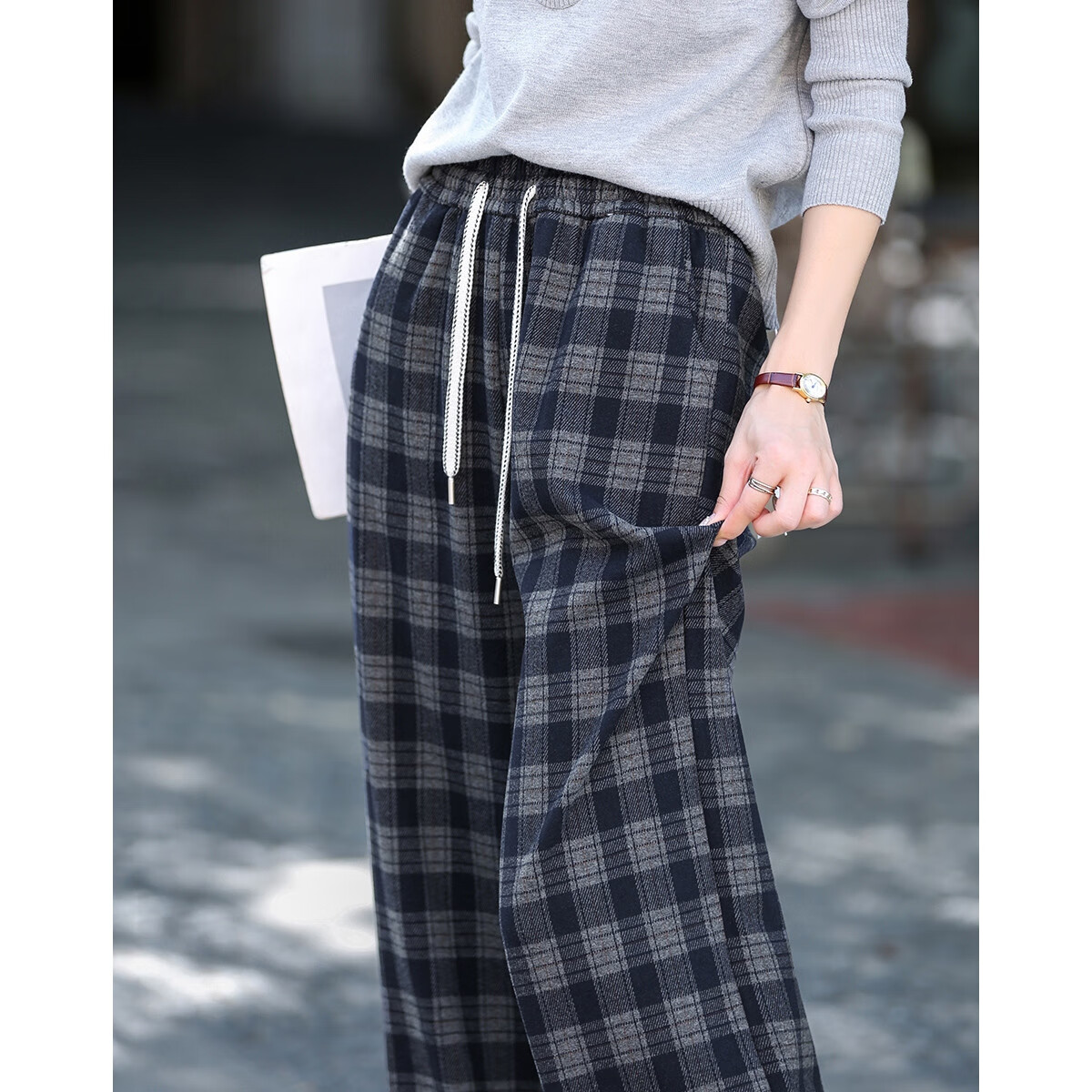 Demana [Inspiration Plaid] Autumn College Style Drawstring Elastic Waist Loose Fit Relaxed Wide-Leg Petite Women's Casual Pants