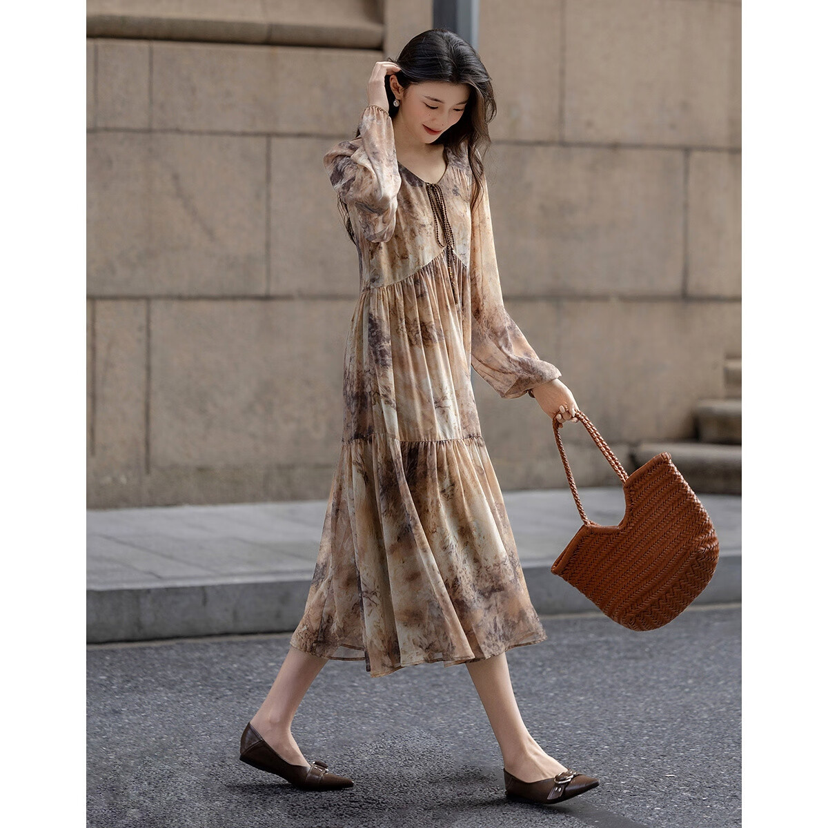 Dme [Dense Ink Sets The Scene] Autumn French Romantic Tassel V-Neck Ink Print Long-Sleeve Elegant Women's Dress