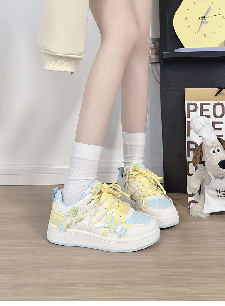 RENBEN Matcha Green Butterfly White Sneakers for Women, New Fashion Versatile Casual Shoes, Thick-Soled Korean Style Platform Shoes, White And Green, Size 38 16