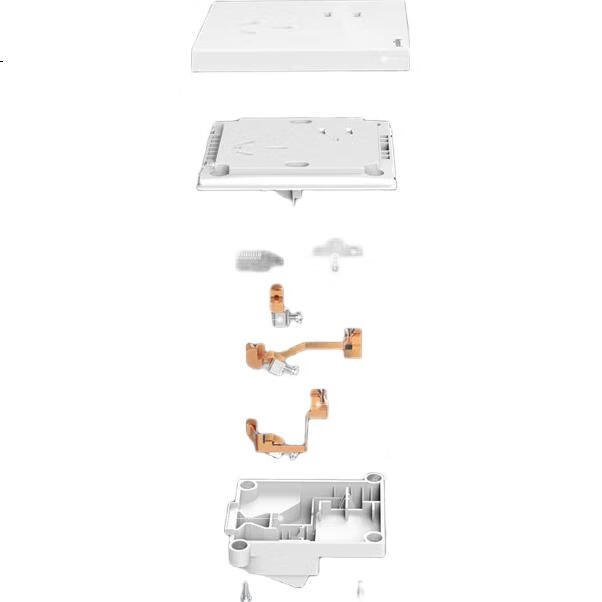 Розетка с заземлением LEGRAND