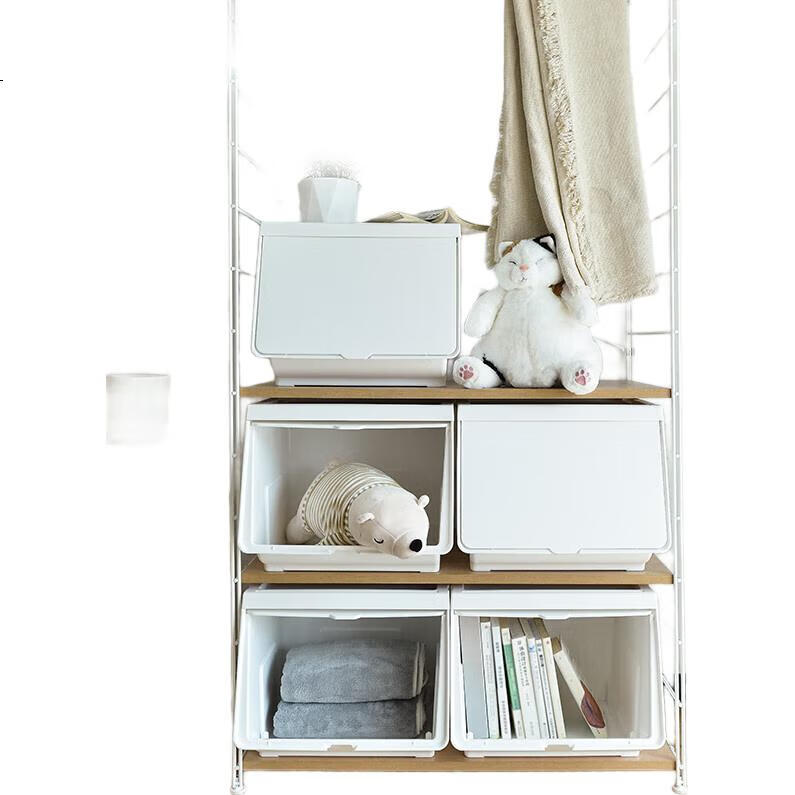 White Image 2