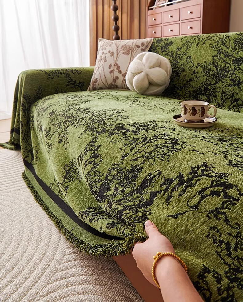 Shengwaluding Chenille Sofa Cover, All-Season Universal One-Piece Full Coverage Sofa Slipcover, Non-Slip And Cat Scratch Resistant, 180*130 1