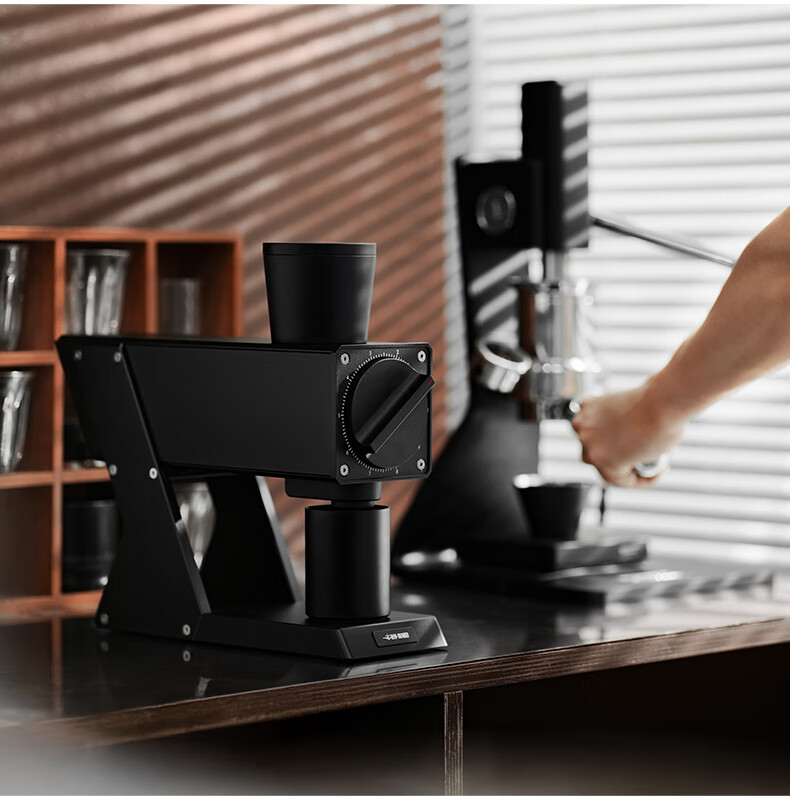 MHW-3BOMBER, Gift Sniper Portable Electric Coffee Grinder, Professional Home Coffee Bean Grinder with Titanium Coating 34