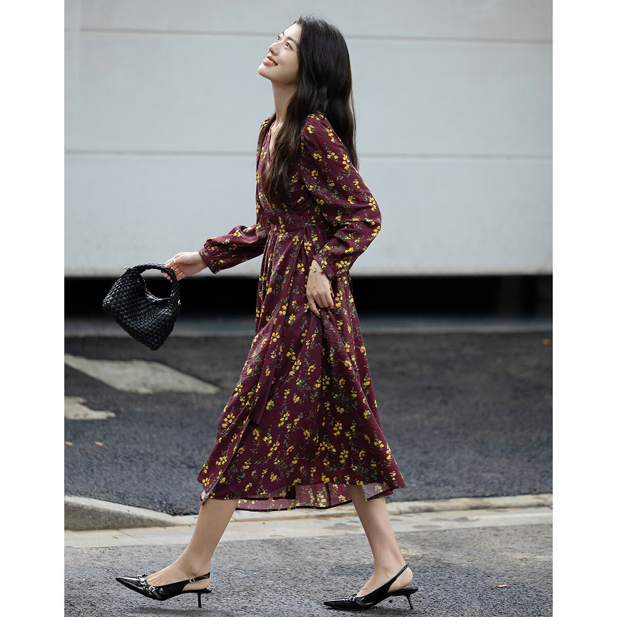 Dme [Muse's Romance] Autumn French V-Neck One-Piece Tie-Waist Tea Dress A-Line Elegant Women's Dress