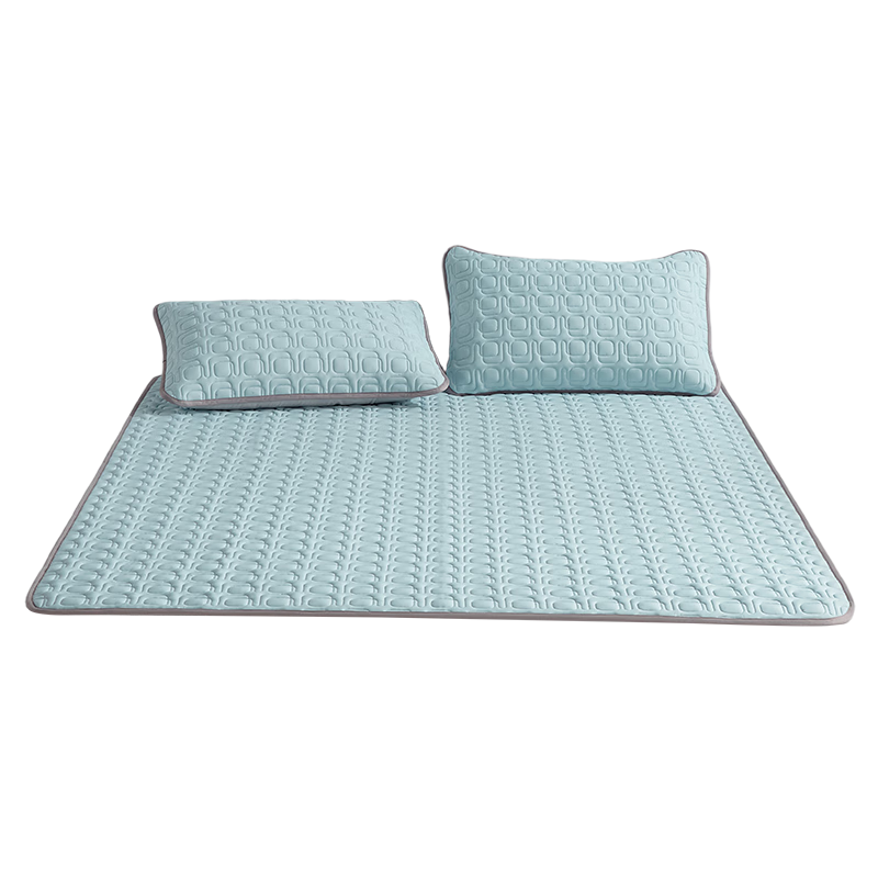 Dunlopillo Class A Cool Natural Latex Cooling Mat Set of Three, Foldable Washable Mattress Companion for 1.8m Bed, Mint Gree