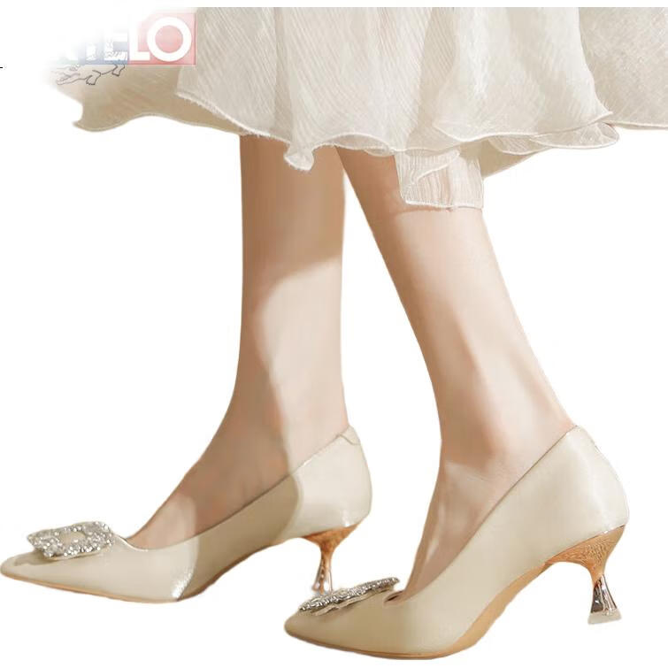 White Image 3