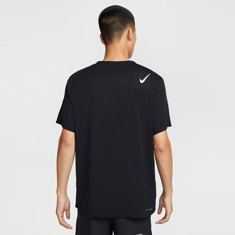 NIKE Men's Short-Sleeve T-Shirt, Advanced Quick-Dry Fabric, Moisture-Wicking And Fast-Drying, HJ3378-010 Black L
