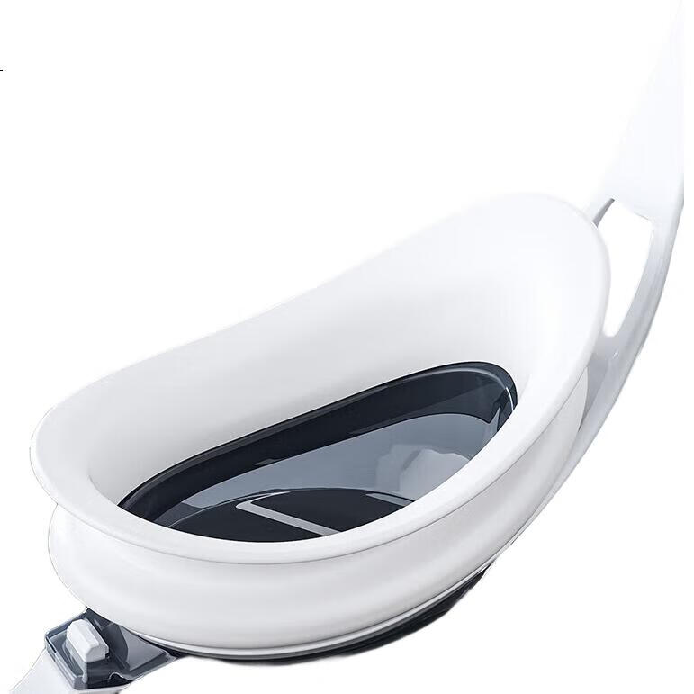 White Image 3