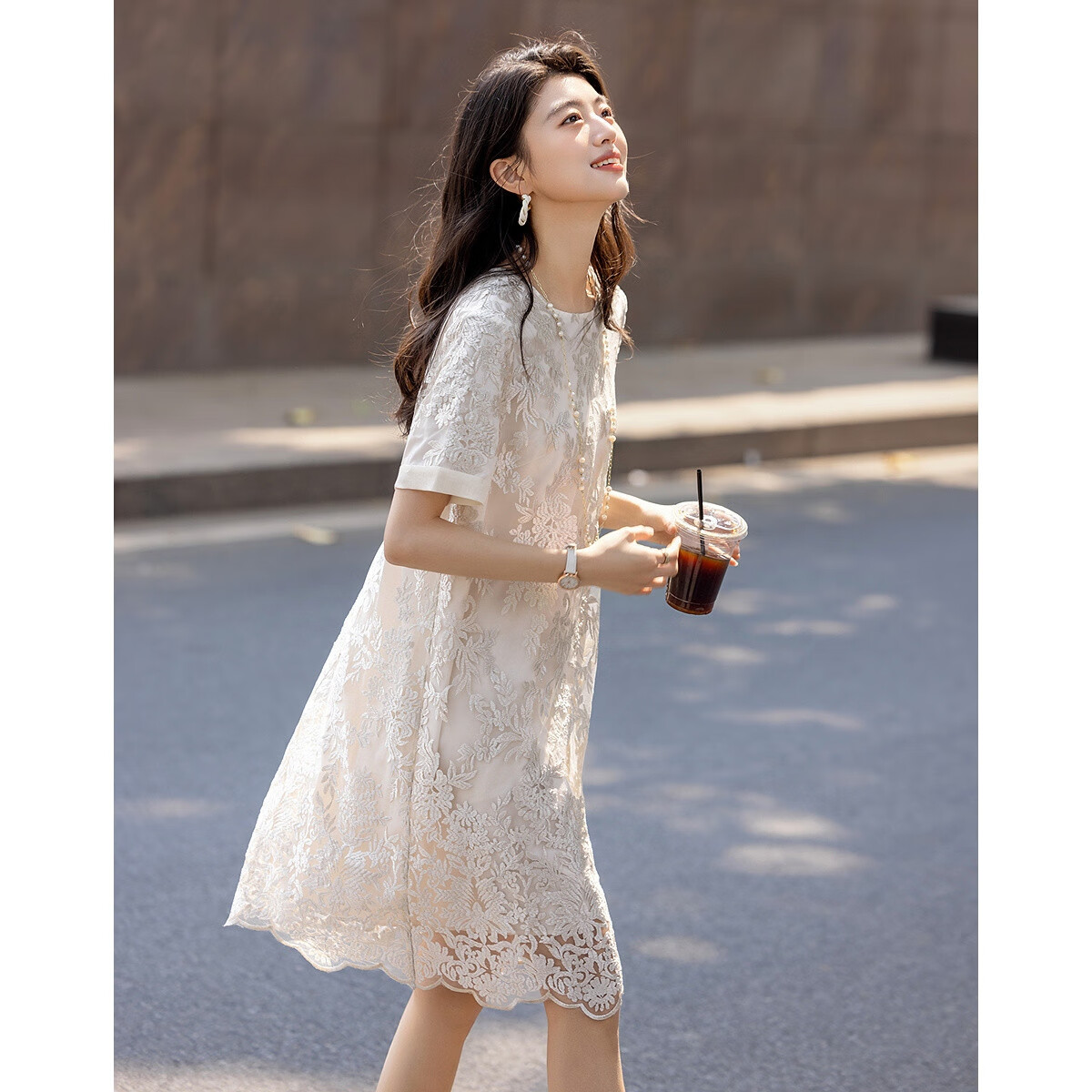 Demana French Charmer Summer Glossy Delicate Lace Embroidered Jacquard Short Sleeve Straight Mid-Length Women's Dress