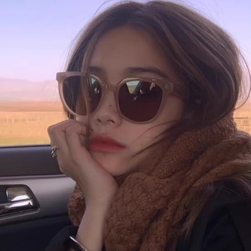 GOGOSOON New 2025 Sunglasses for Women, Liu Yifei's Style, UV Protection, Retro Round Frame, High-End Eyewear