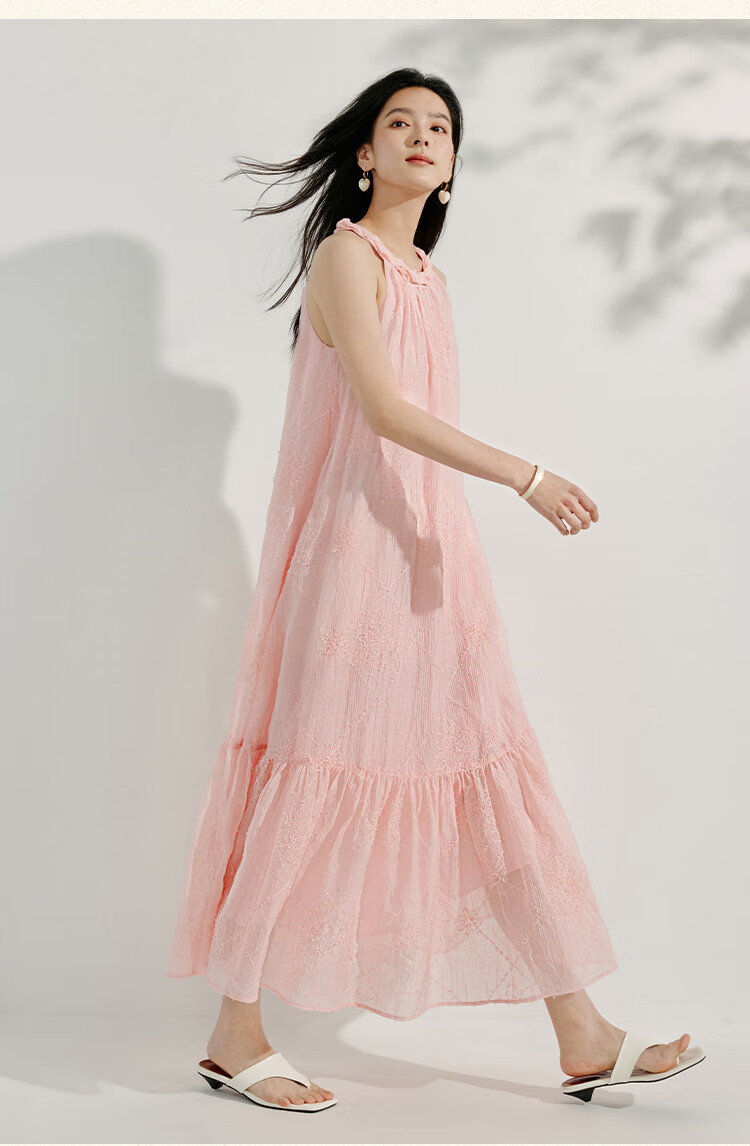 Inman [Runway Same Style] Embroidered Sleeveless Halter Neck Dress 2026 Summer New Women's Long Dress Apricot S 25