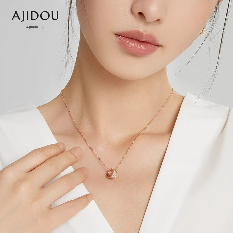 AJIDOU Women's Necklace, Fashionable Versatile Small Waist Pendant, Collarbone Chain, Luxurious High-End Gift for Girlfriend on Mid-Autumn Festival
