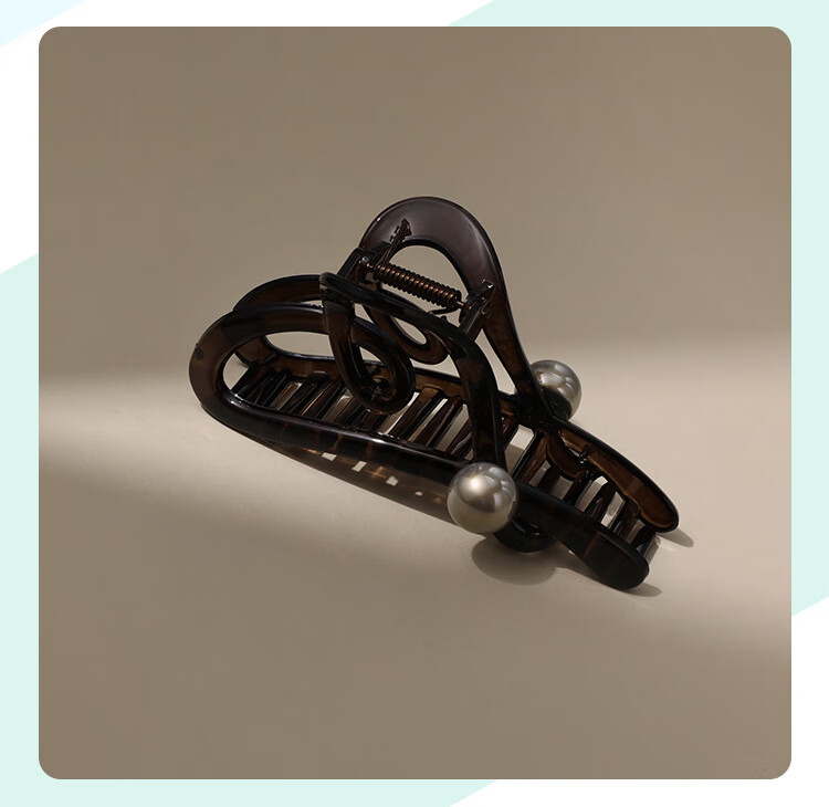 CHIMERA Stylish Premium Heart Hair Claw Large Hair Clip Shark Clip Hair Accessory for Women Birthday Gift 6
